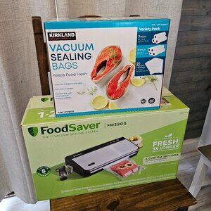 FoodSaver Vacuum Sealing System